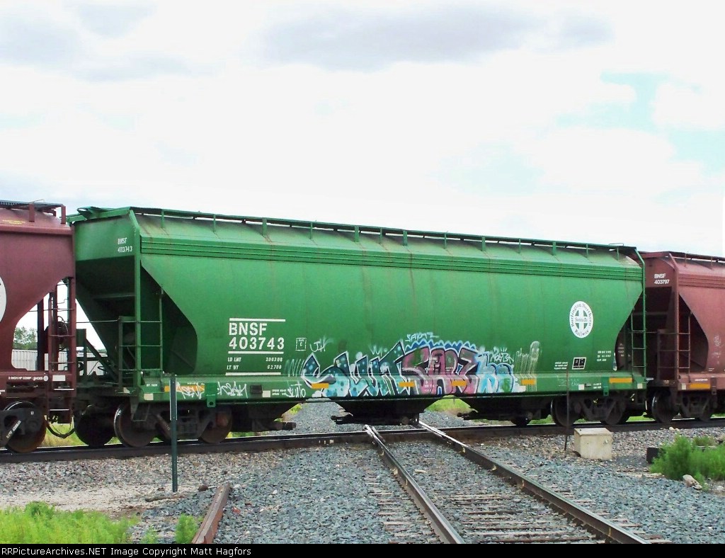 BNSF 403743