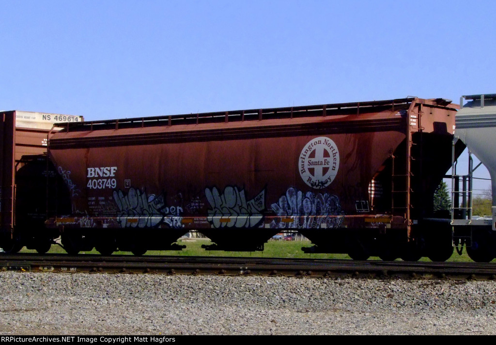 BNSF 403749