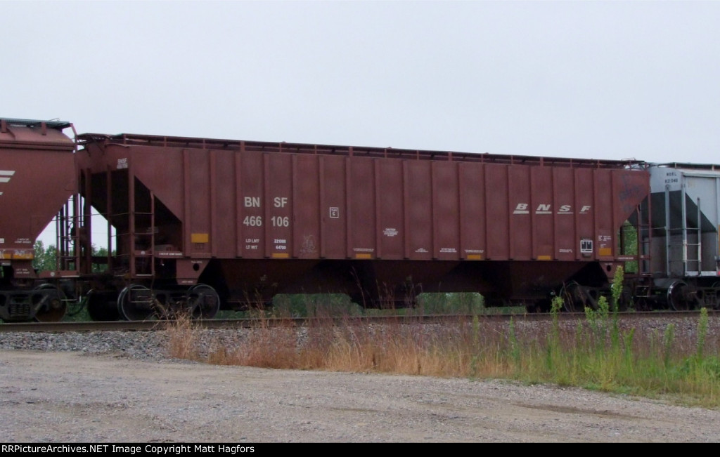 BNSF 466106