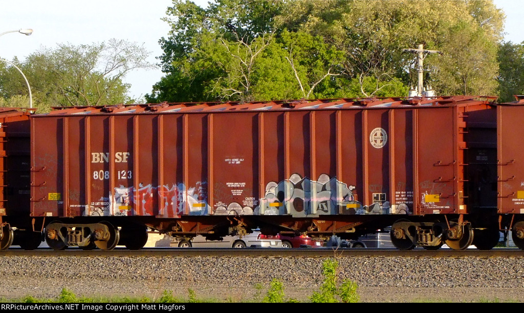 BNSF 808123