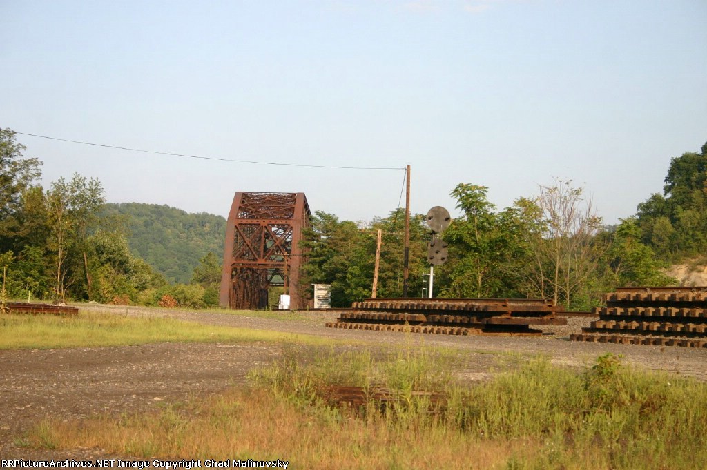 Bridge and position lights