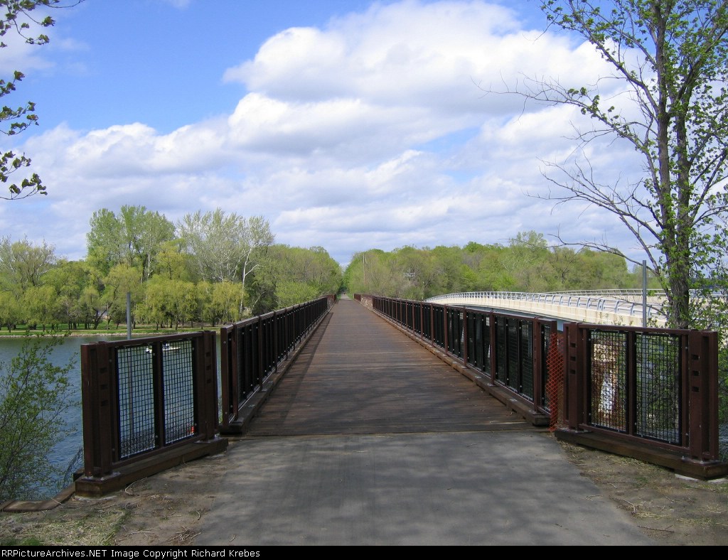 The Arcola Trestle Is Now Open!