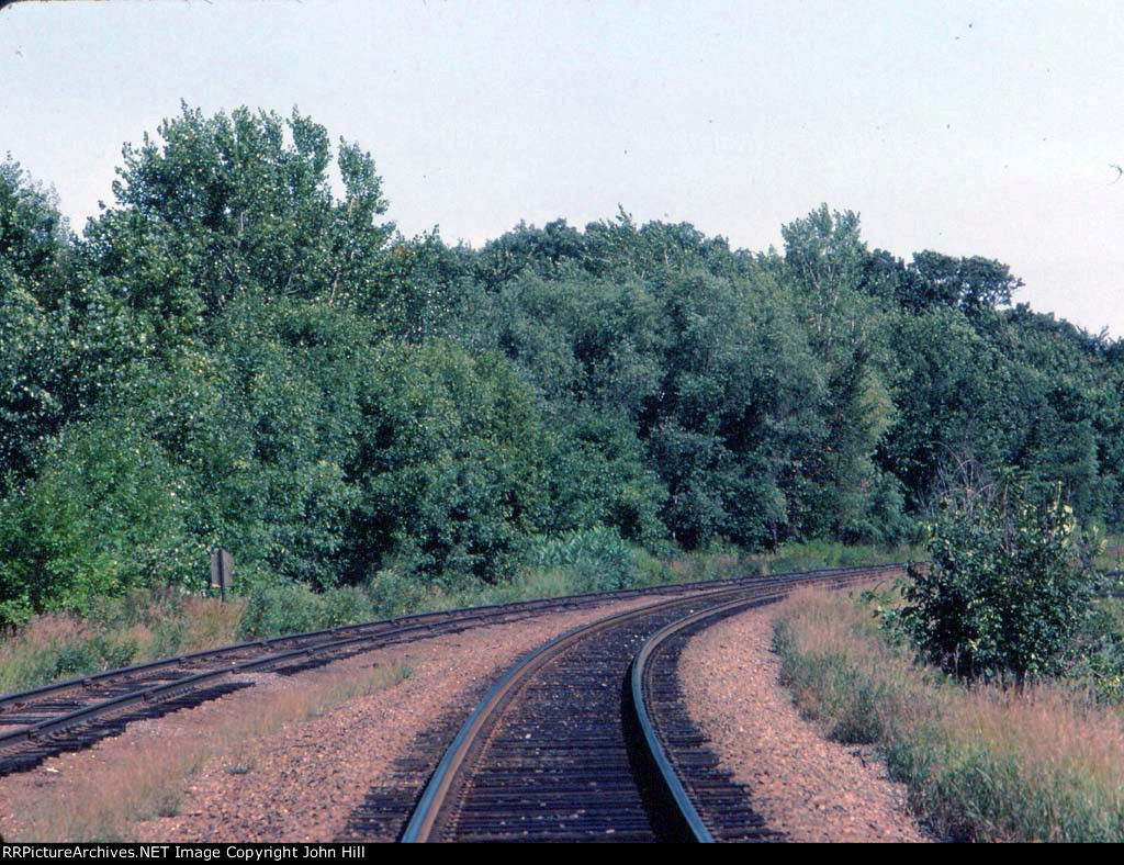 1247-07 BN ex-GN Mainline Near"West Wayzata siding switch