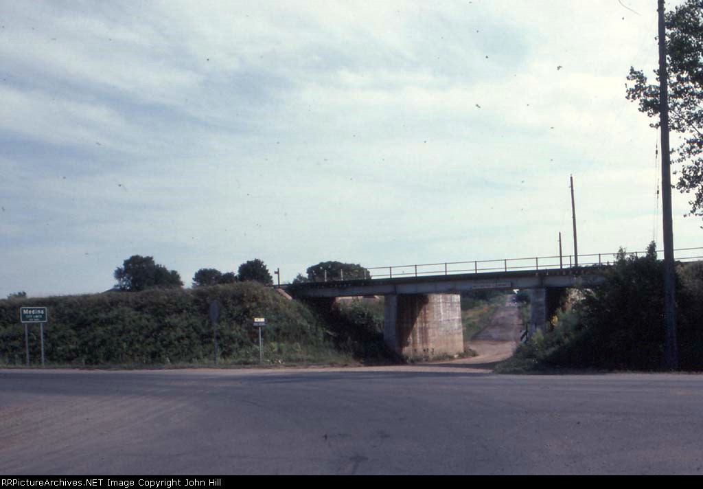1247-22 Co. Rd. 29 Bridge on BN ex-GN right-of-way