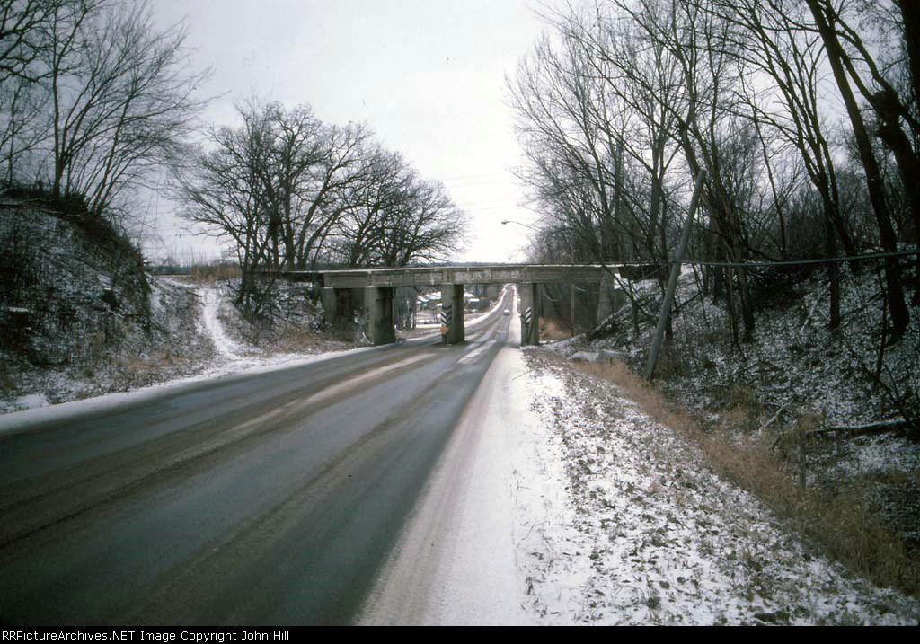 1255-34 MN&S Lynn Ave bridge