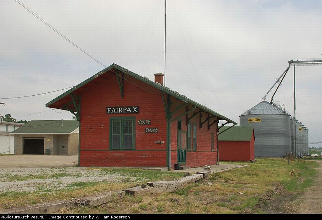 Former Chicago, Burlington & Quincy Railroad Depot