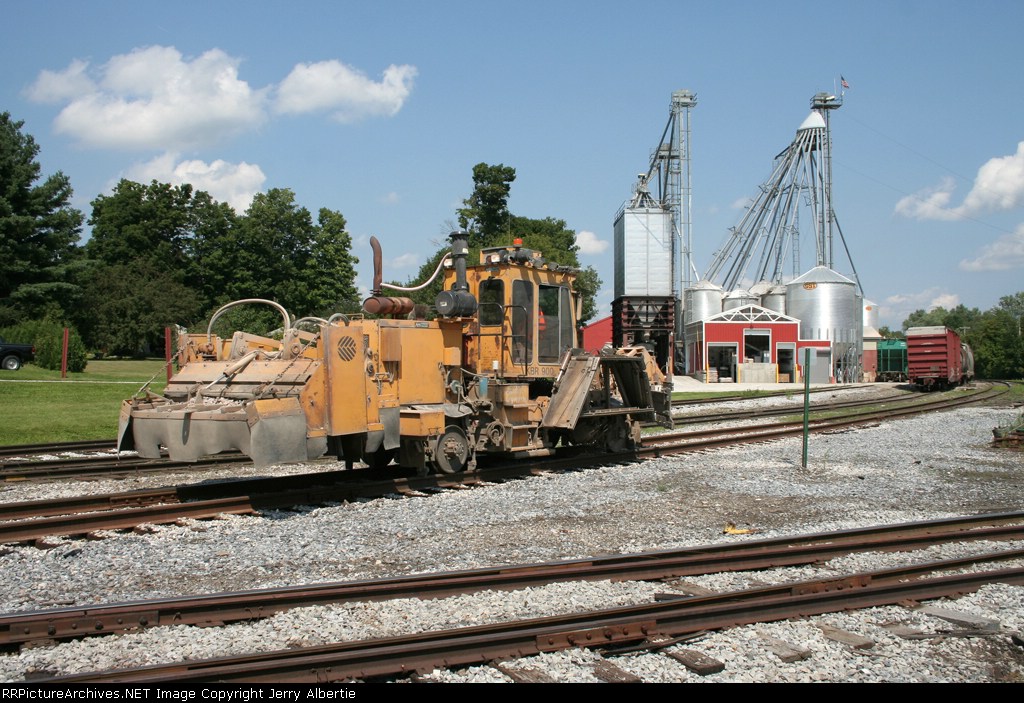 Track machine heads south towards Hoosick Jct