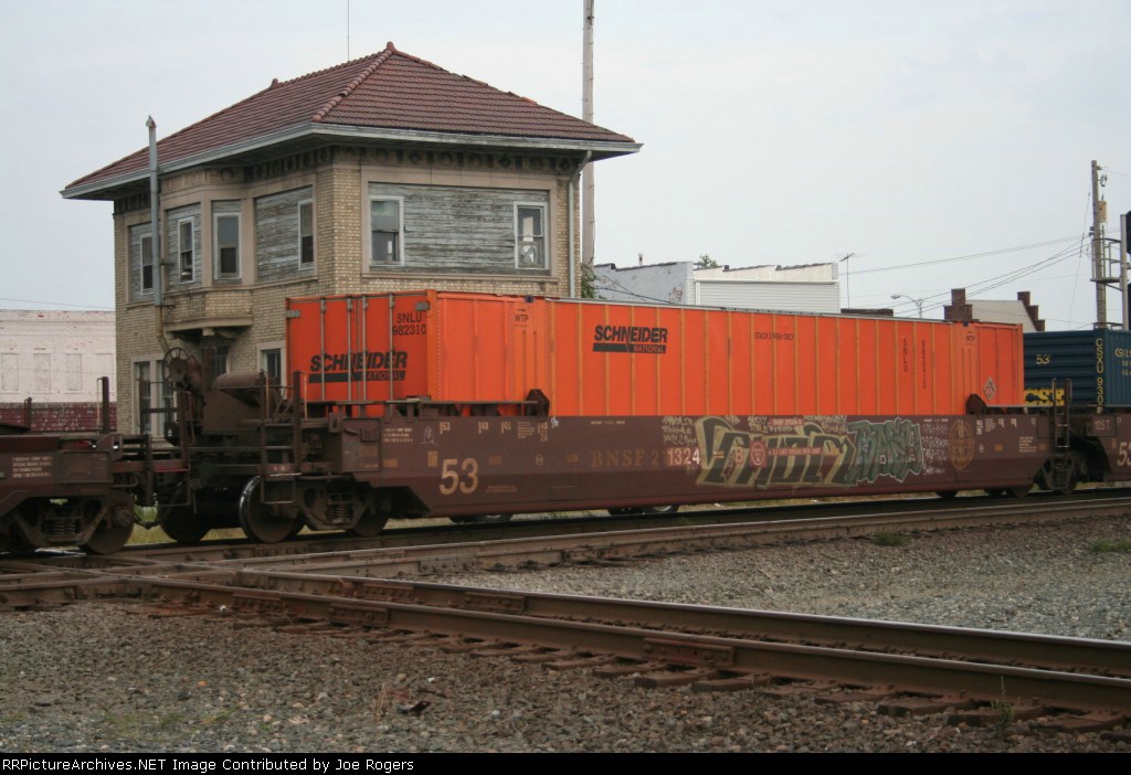 BNSF 211324