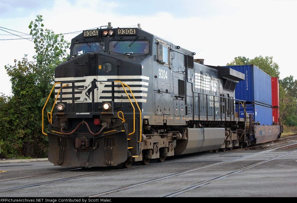 NS 9304
