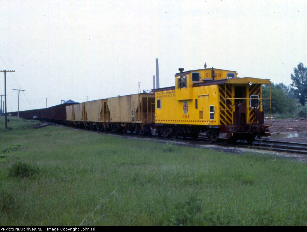 1188-36 DM&IR local freight on ex-NP Duluth Transfer line switches near Mikes Yard