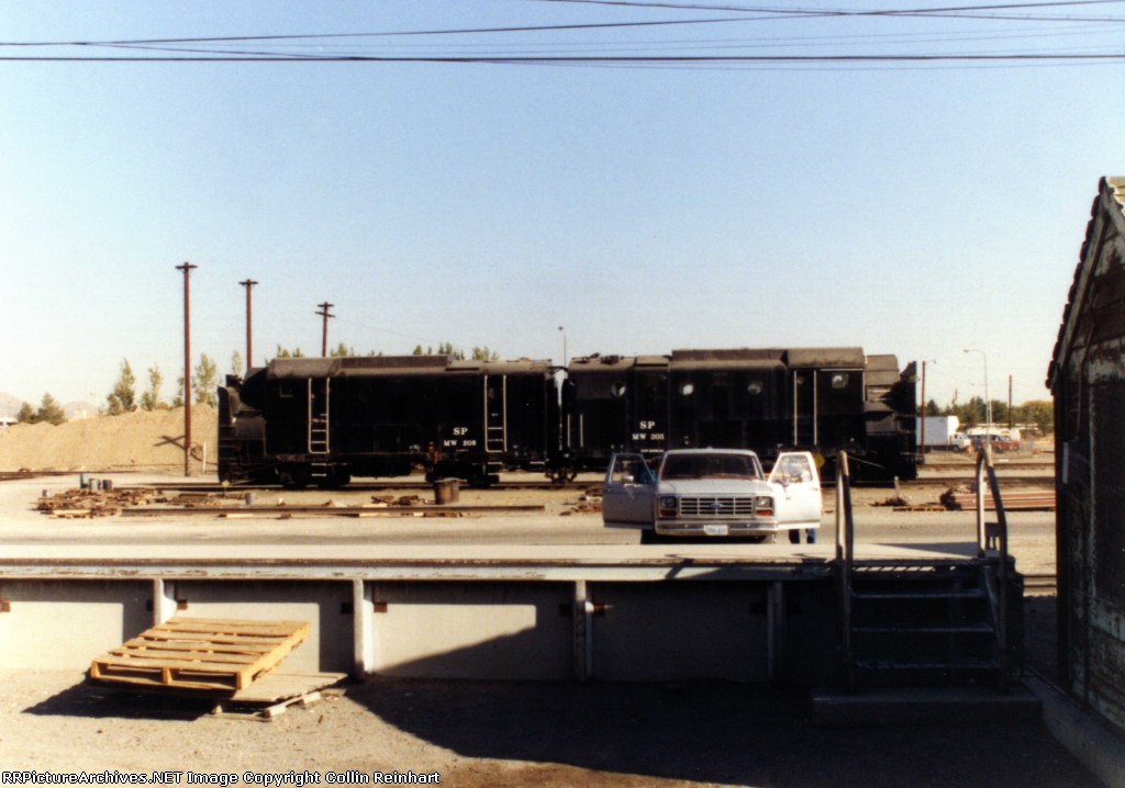 Southern Pacific Snow Plows