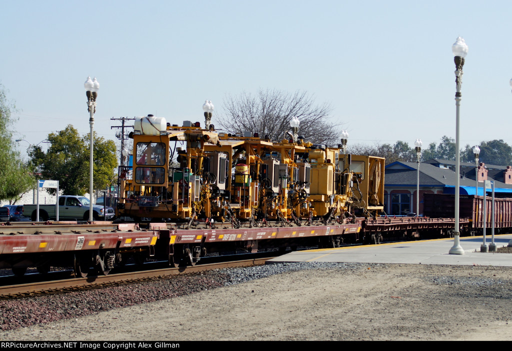 BNSF 927218 Westbound, Loaded