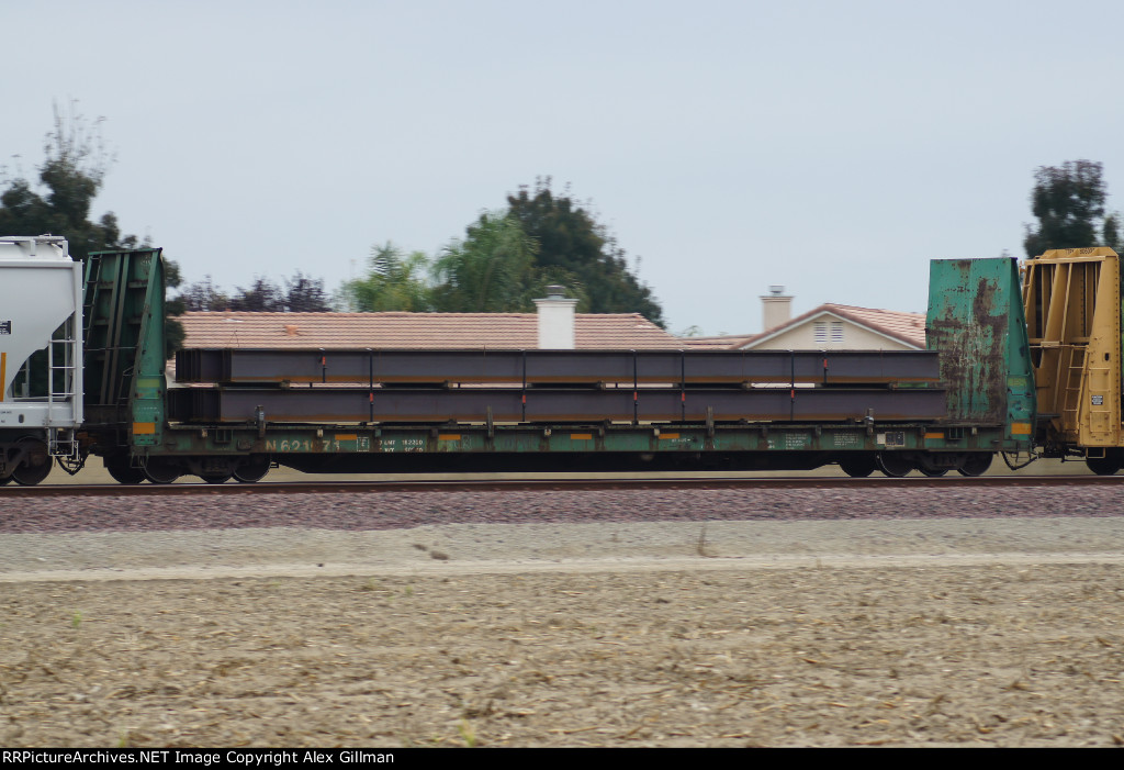 BN 621671 Westbound, Loaded