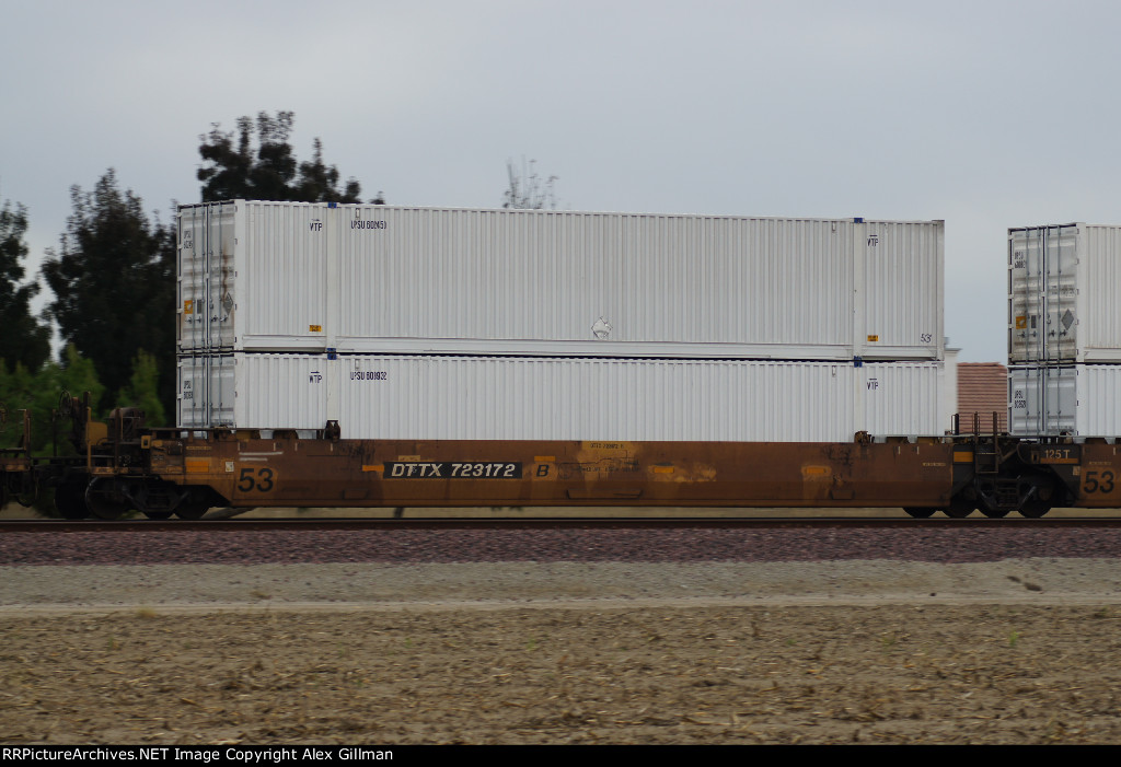 DDTX 723172 Westbound, New Containers