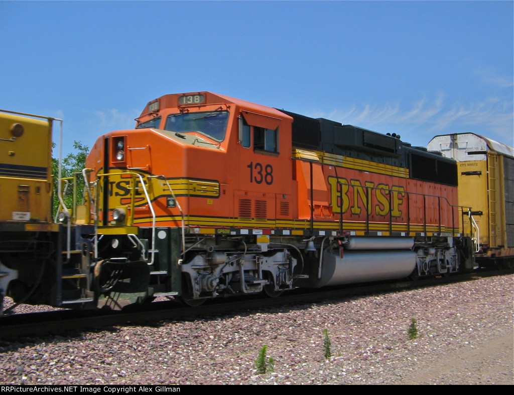 BNSF 138 Eastbound