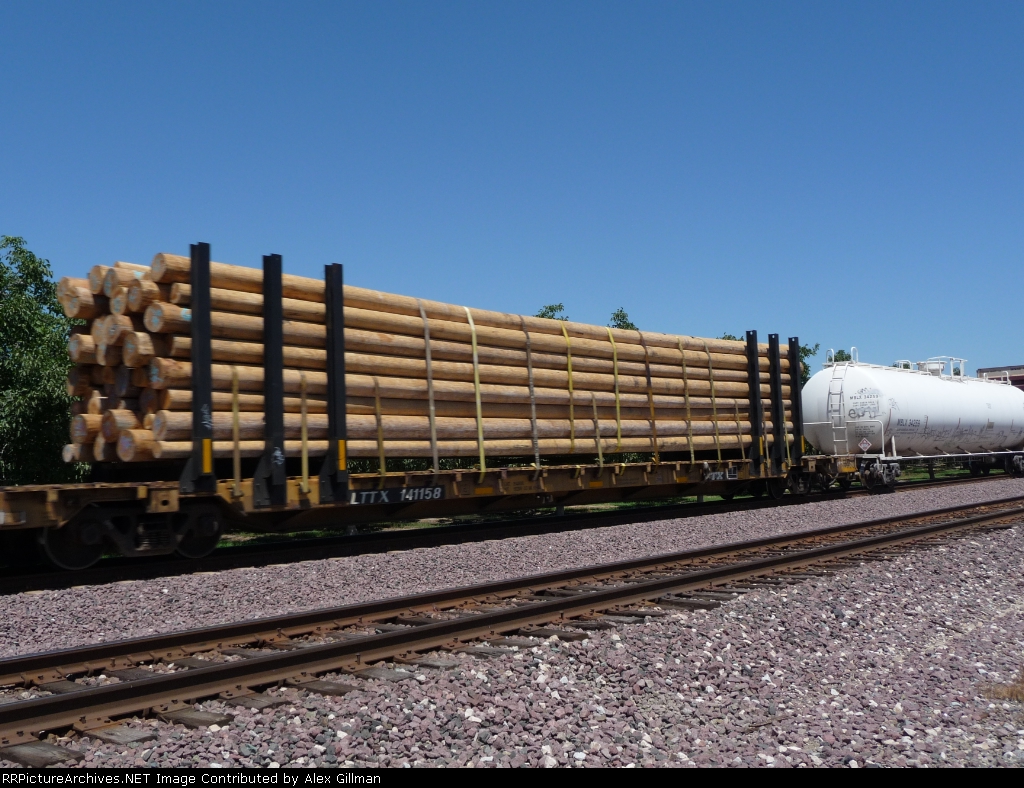 LTTX 141158, Loaded,  Eastbound