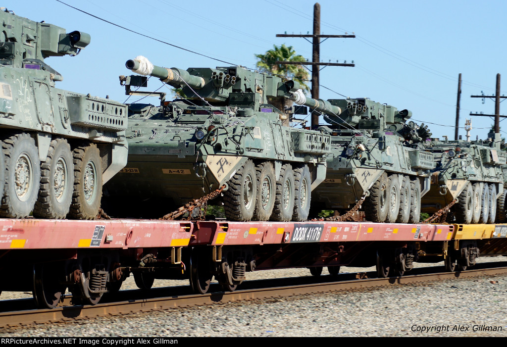 DODX 41176 Northbound, Military Loaded