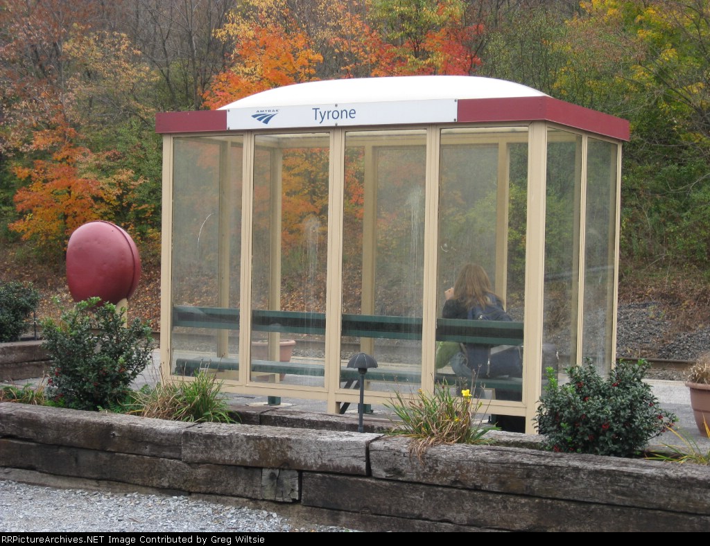 Amtrak "station" (also known as an AmShack)