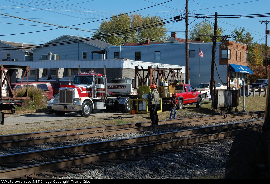C&O Signal Bridge Getting Loaded By Crane Masters