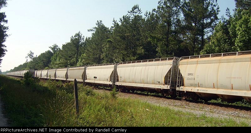 CSX local heading back to Charleston with sting of hoppers