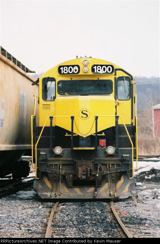 Local Power GP18 parked in Cortland