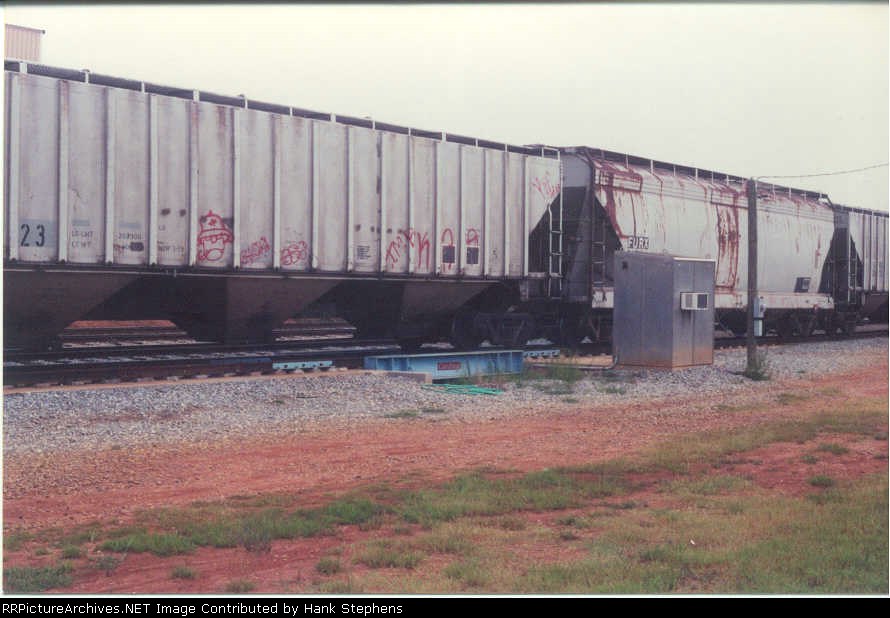 GSWR weight scale at Smithville.  This scale was located just to the west of the headquarters trailer and service area used to weight peanut products from nearby mills and loaders