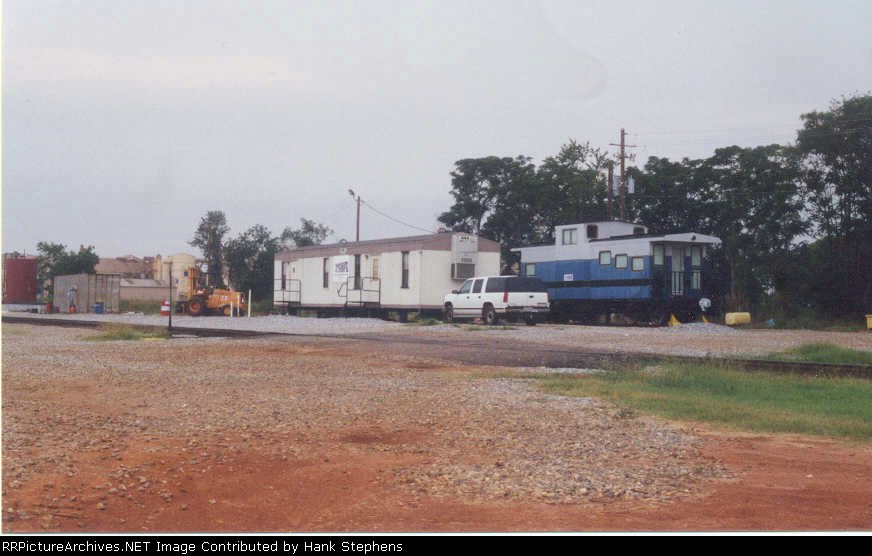 Another shot of the new GSWR headquarters.  The service area is to the left and out of the picture, while the trailer is the physical home of administration.  The caboose was a former Maryland Midland caboose  set up as an inspection car.