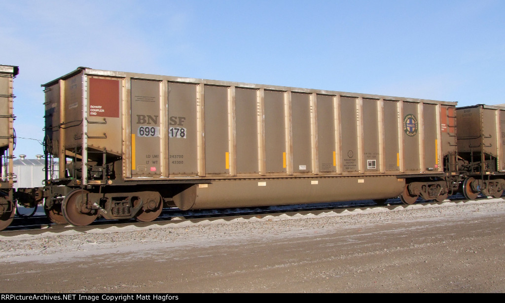 BNSF 699178