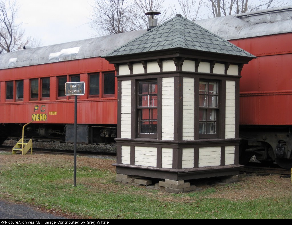 White Deer and Reading Waiting Building