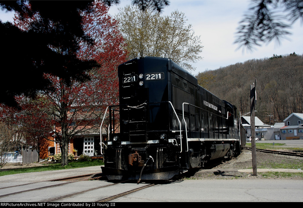 Keep on Shovin north