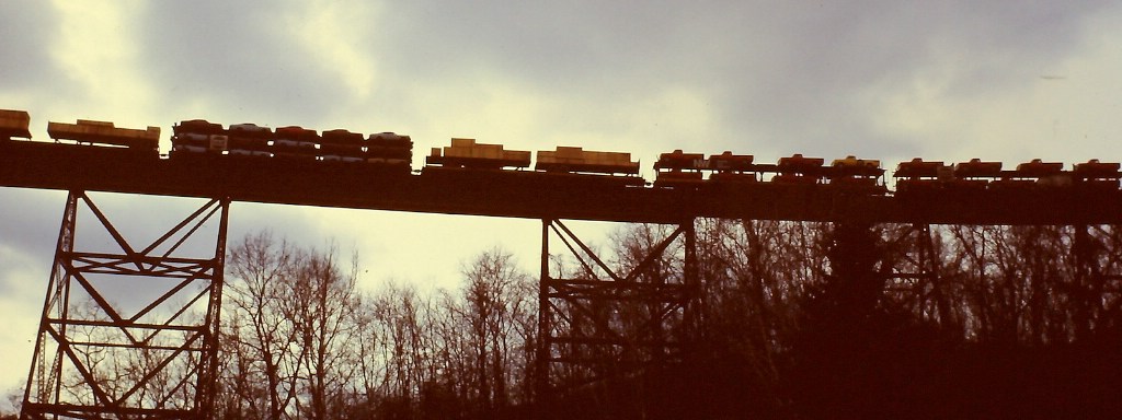Open auto racks on the Mingo Trestle 1973