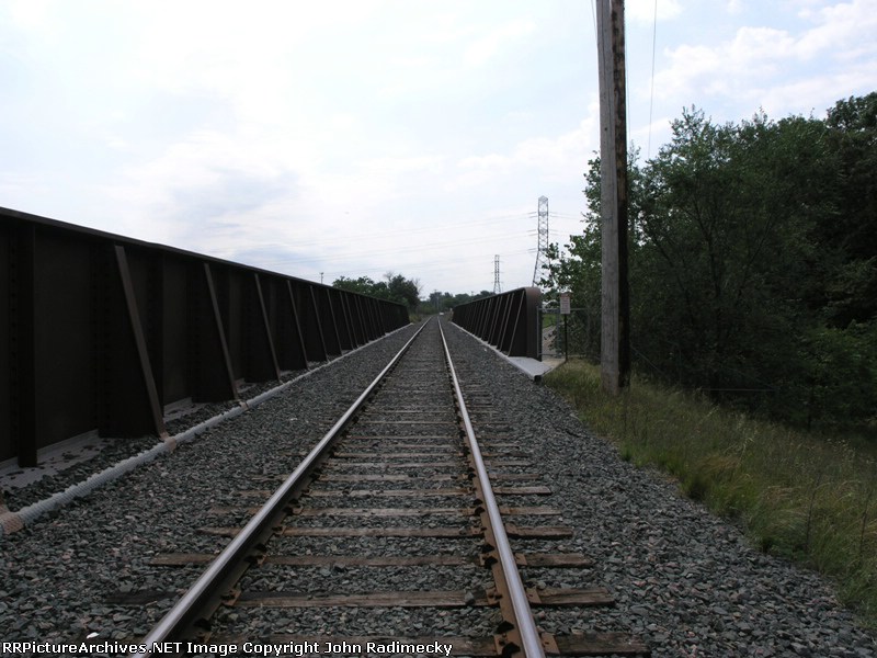 Southward view on the CP over Rice Street