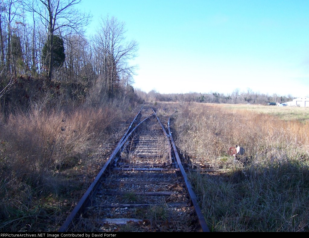 Small yard built for Universal Coatings