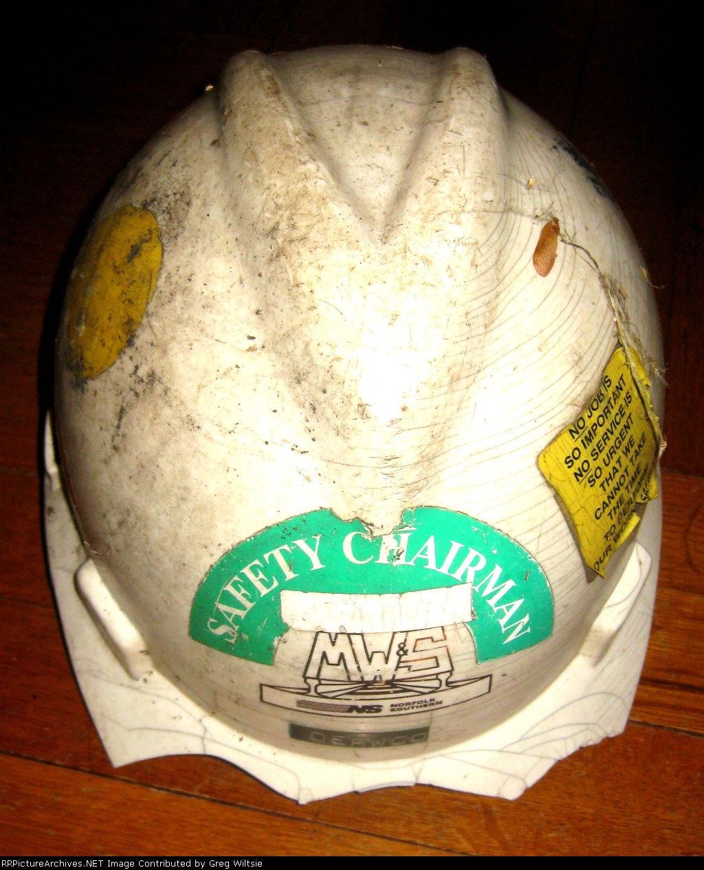 An old NS MOW Hard Hat