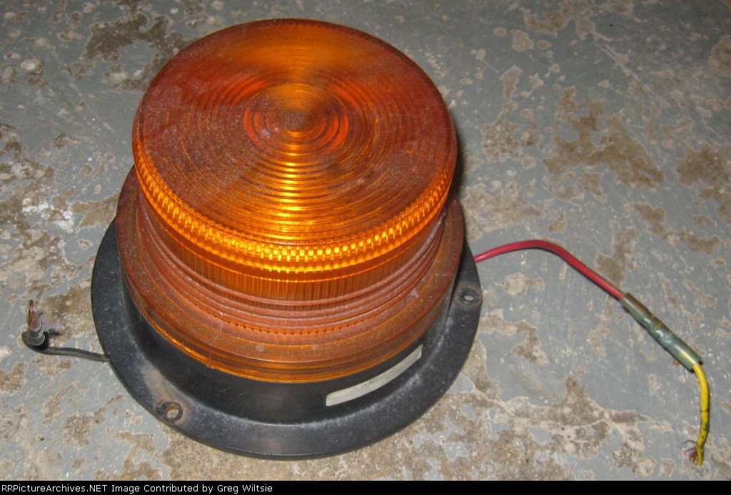 Light off NS MOW Truck