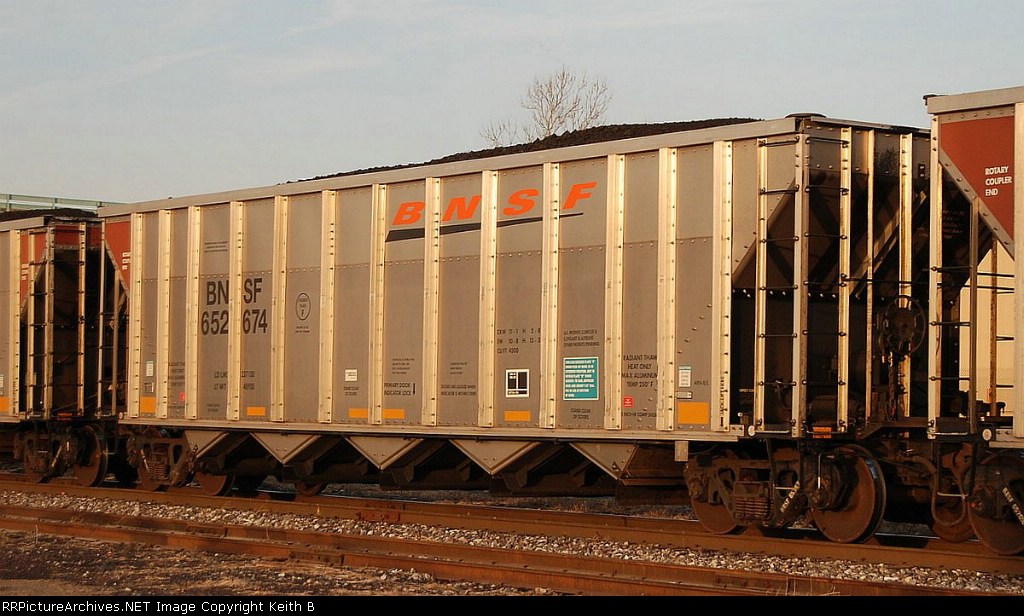 BNSF 652674