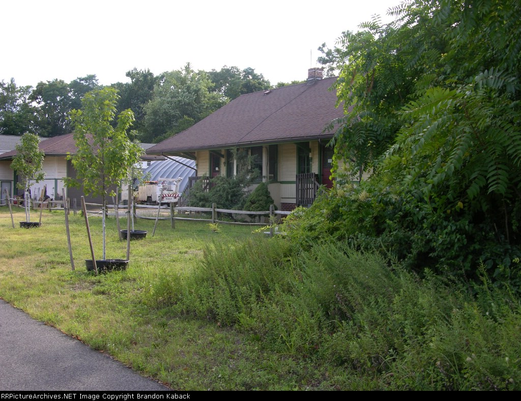 Marlboro Passenger and Freight Stations