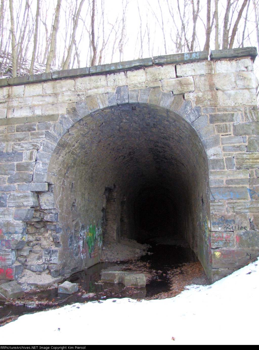 Manunka Chunk Tunnel