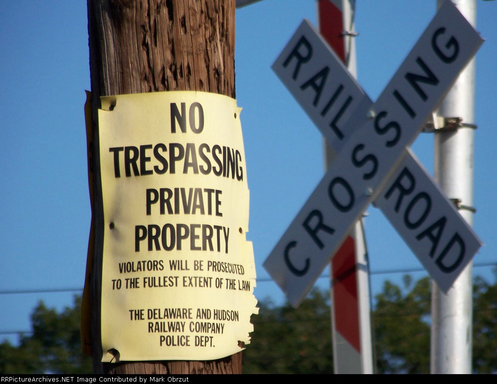 Delaware and Hudson sign