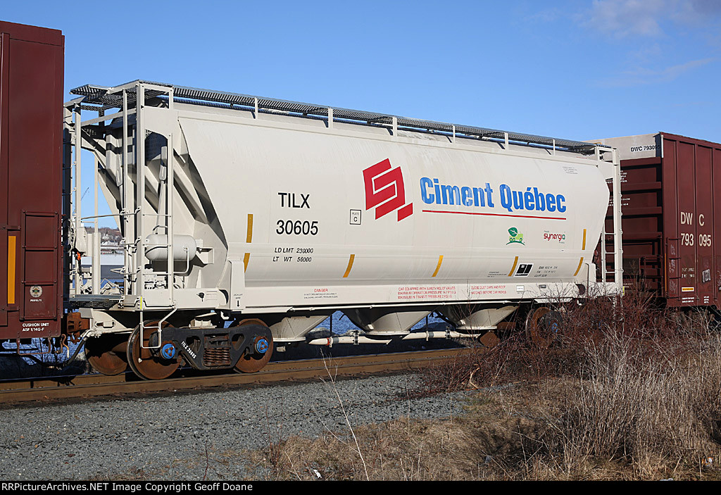 Ciment Québec Covered Hopper
