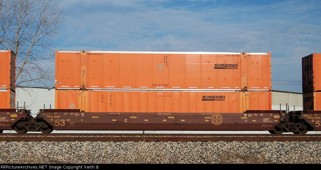 BNSF 253355C and SNLU 977820 