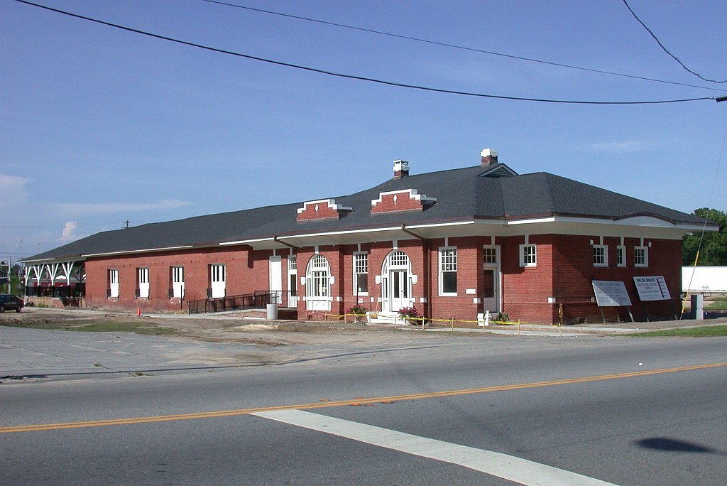 Putting the final touches on the renovation of the ACL depot