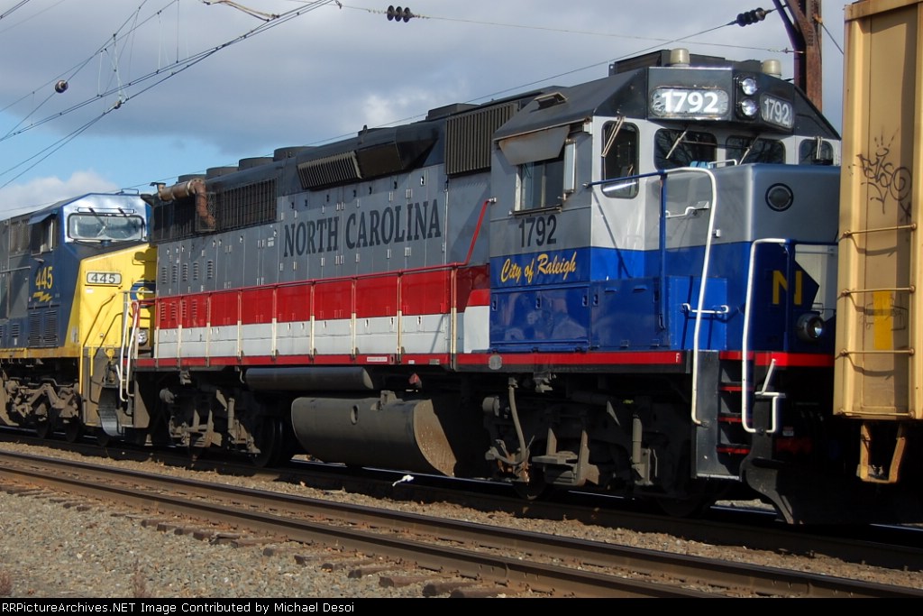 RNCX 1792 northbound on CSX Q438
