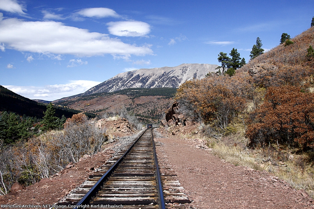 Little car - BIG mountain