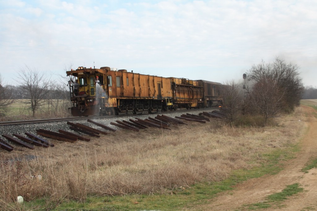 Harsco Railgrinder spraying the ROW
