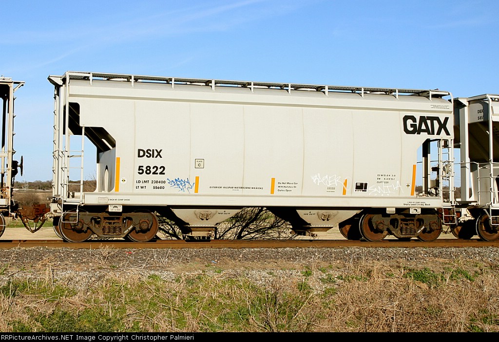 DSIX 5822