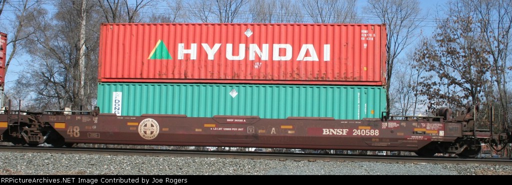 BNSF 240588