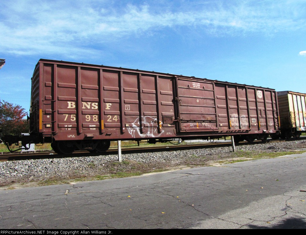 BNSF 759824
