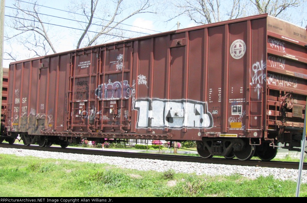 BNSF 761187