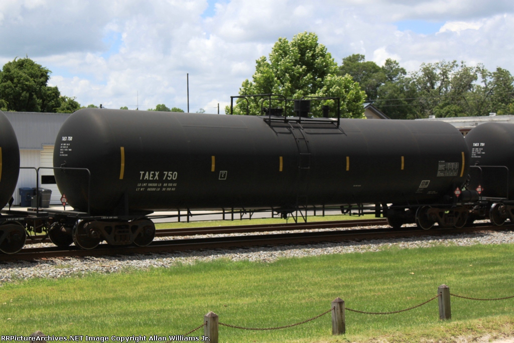TAEX 750